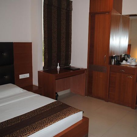 Hotel Data Inn Ajmer Habitación foto